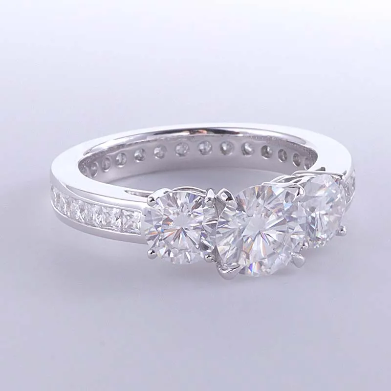 
Moissanite Diamond Ring PT950 VVS Round Brilliant Cut Moissanite Engagement Three Stone Moissanite Rings 