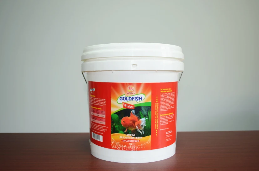 Bucket Goldfish Flakes