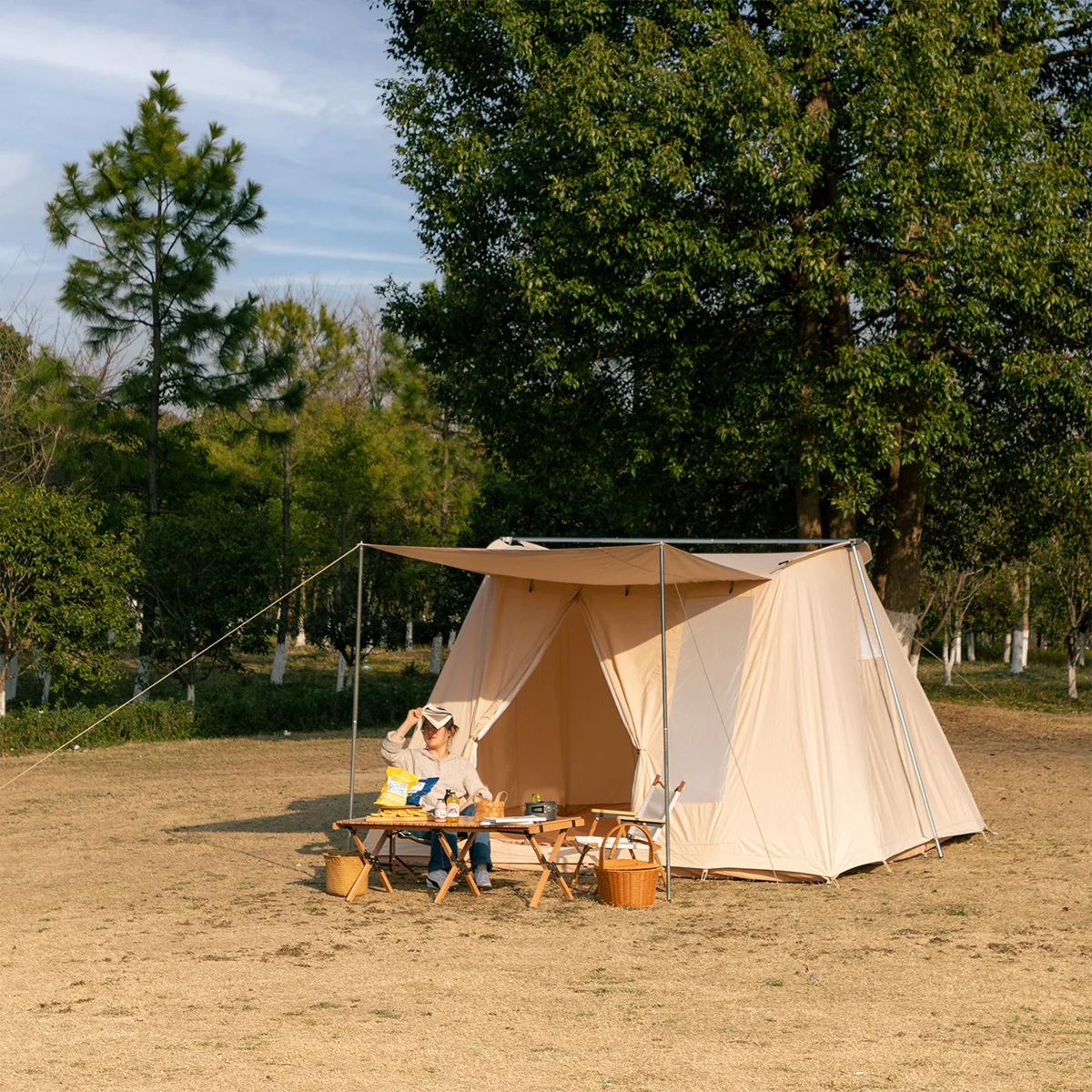 Outdoor Camping 4-8 People Portable Outdoor four season waterproof cotton canvas camping flex bow spring bar tent with shelter