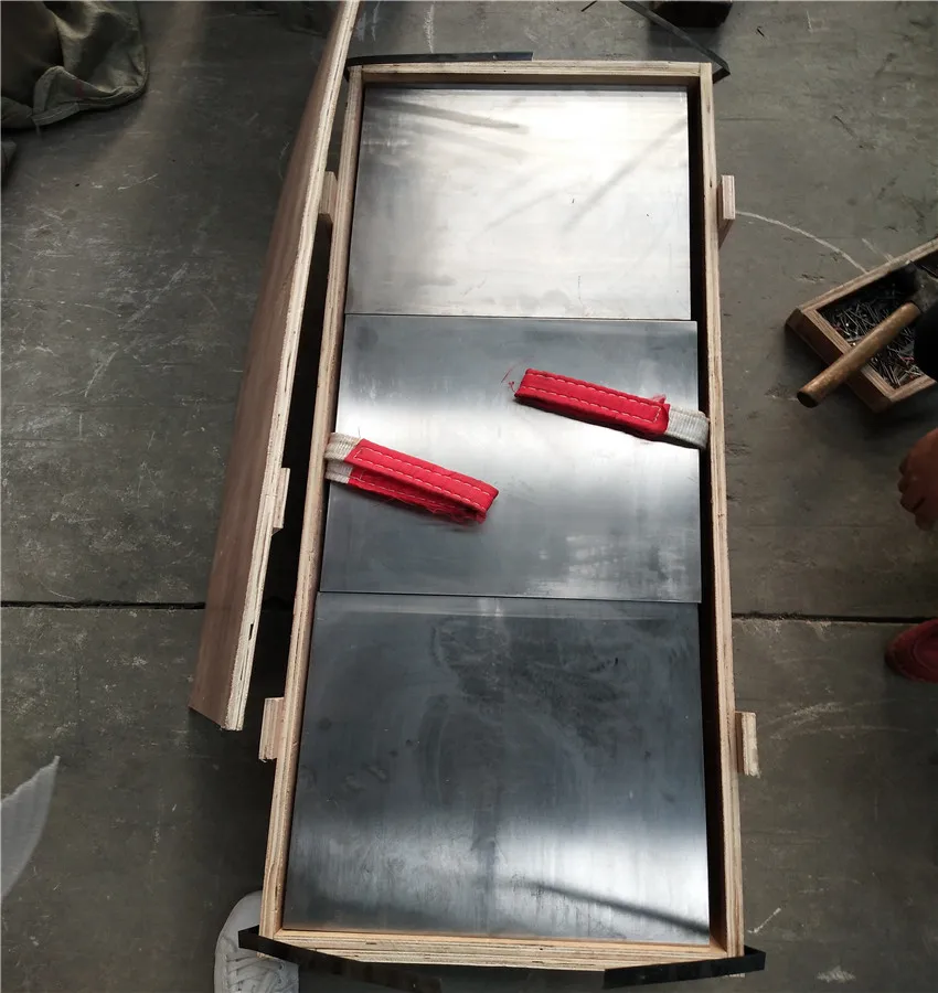 Commercially pure titanium plate with stock