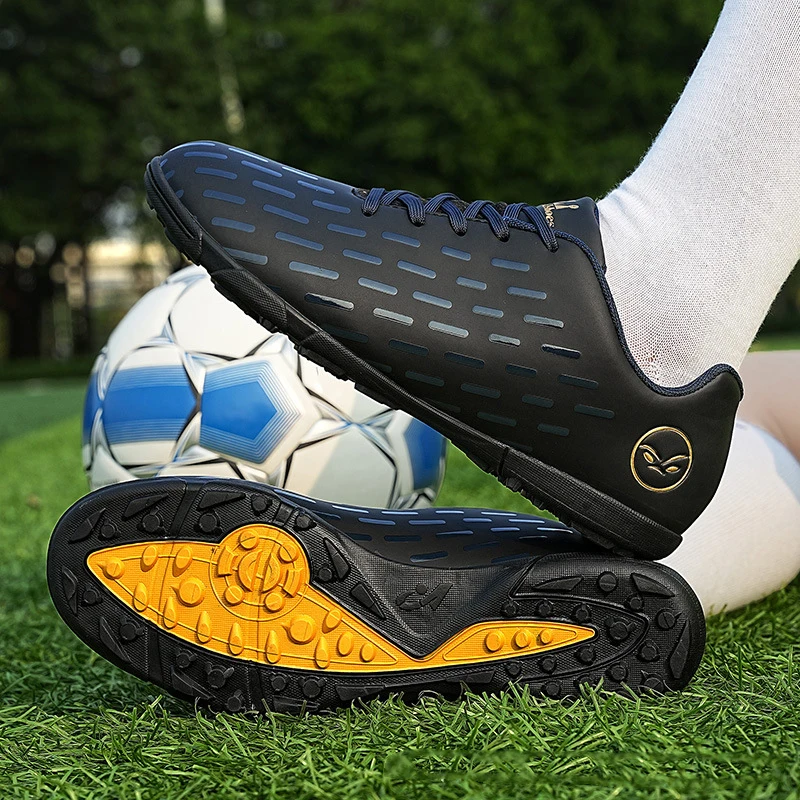Best Selling Football Boots Original Full Knitted Waterproof Studded soccer Shoes LOW 34-45 Sport Football Boots Shoes