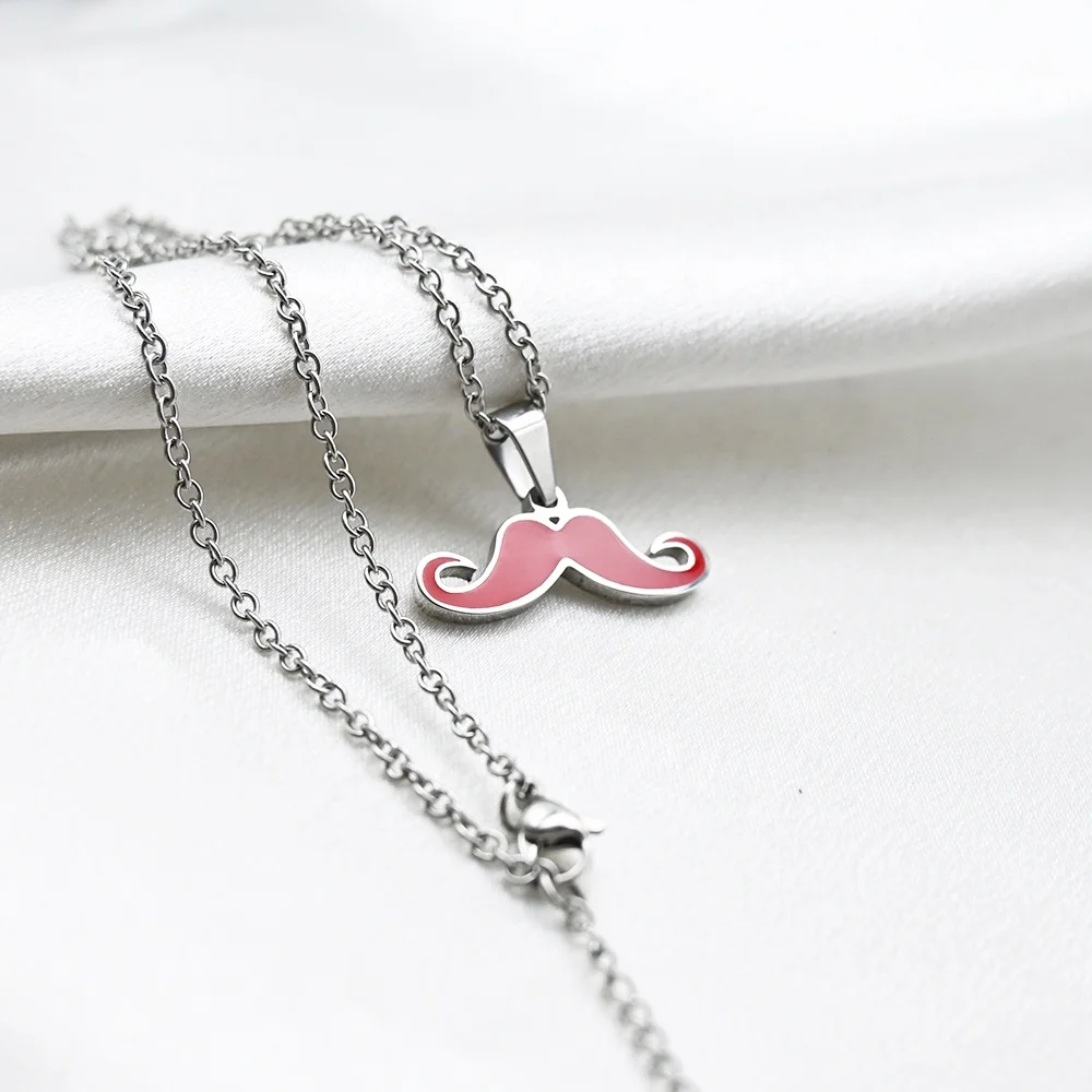 Unisex Fashionable Red Mustache Modelling Pendant Necklace for Christmas Engagement Wedding or Party Gift