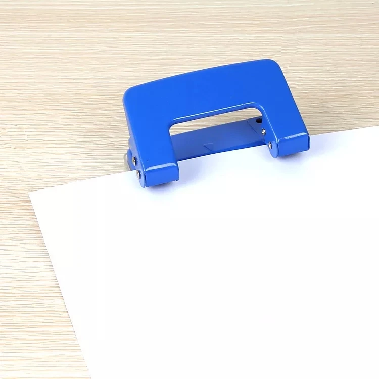 20 лет опыта профессионального источник завод Стандартный Дырокол небольшой размер два бумаги офиса тонкий пояс который крепится на металлический