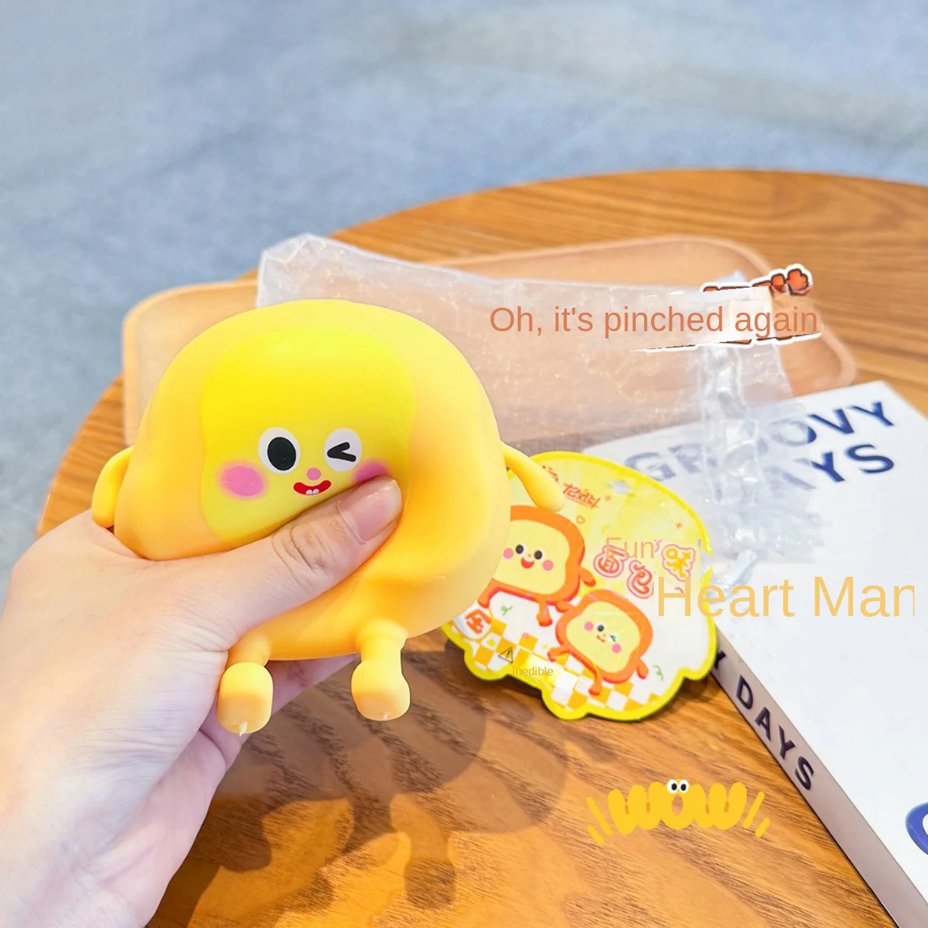 Slow Rebound Bread Little People Soft Kneading Music Decompression Toys Office Decompression Discharge Ball Simulation Crafts