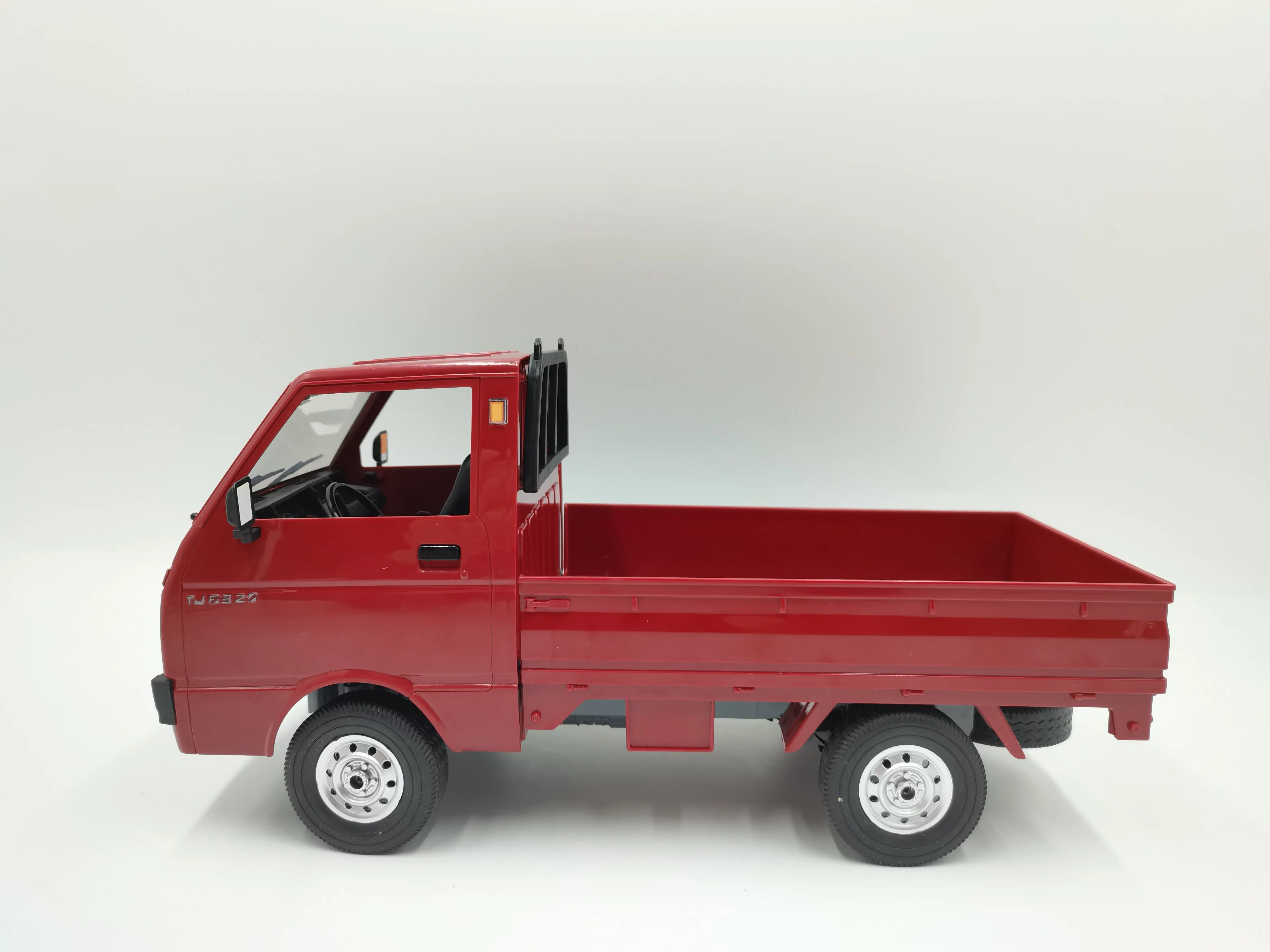 2023 new 1:10 Scale Proportional Simulation RC Van Car Model Toy WPL D22 Rechargeable mini vehicle rc model