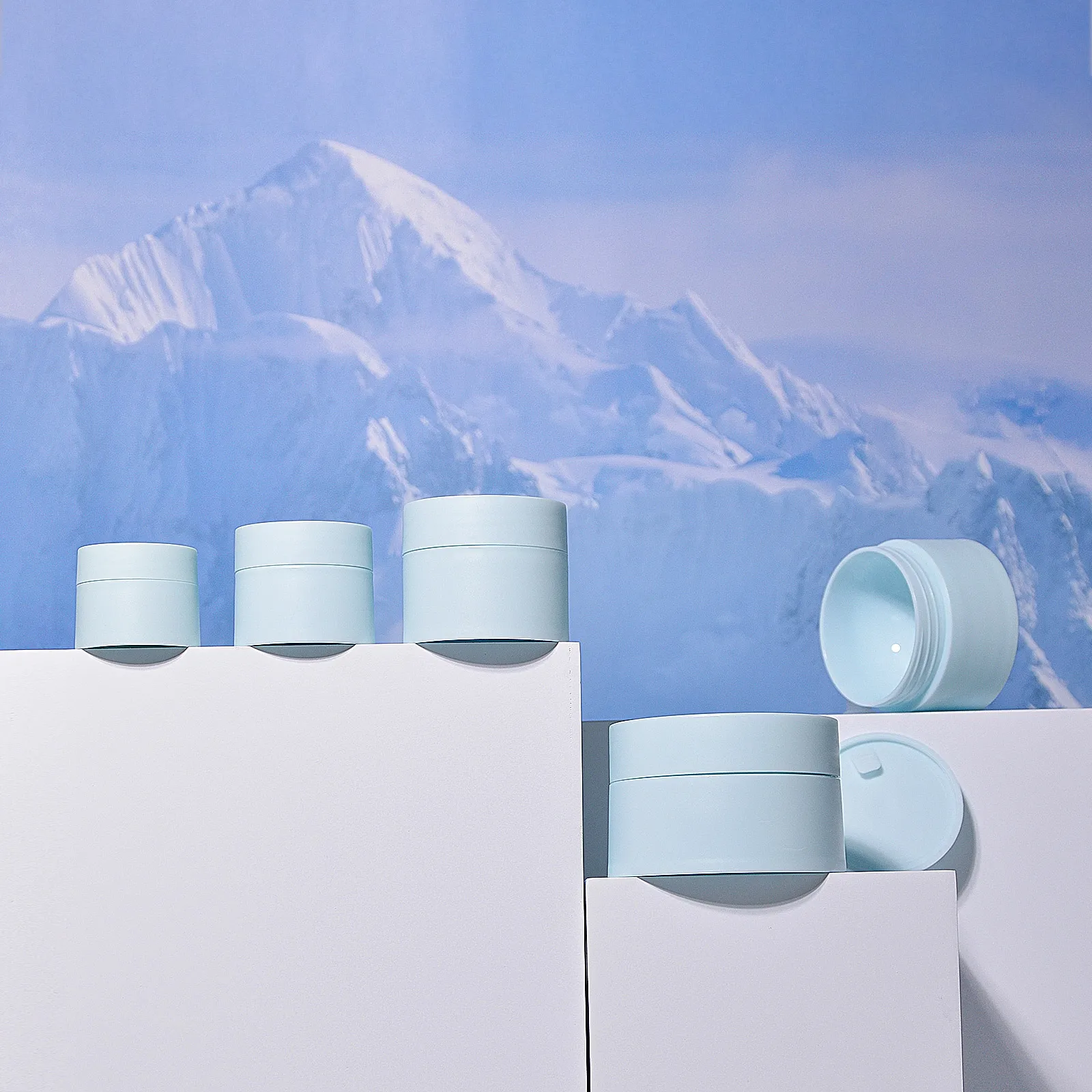 Stock Eco Friendly 5g 15g 20g30g 50g Uv Gel Jar Cream Cosmetics Skincare Essence Lotion Moisturizer Containers Round Plastic Jar