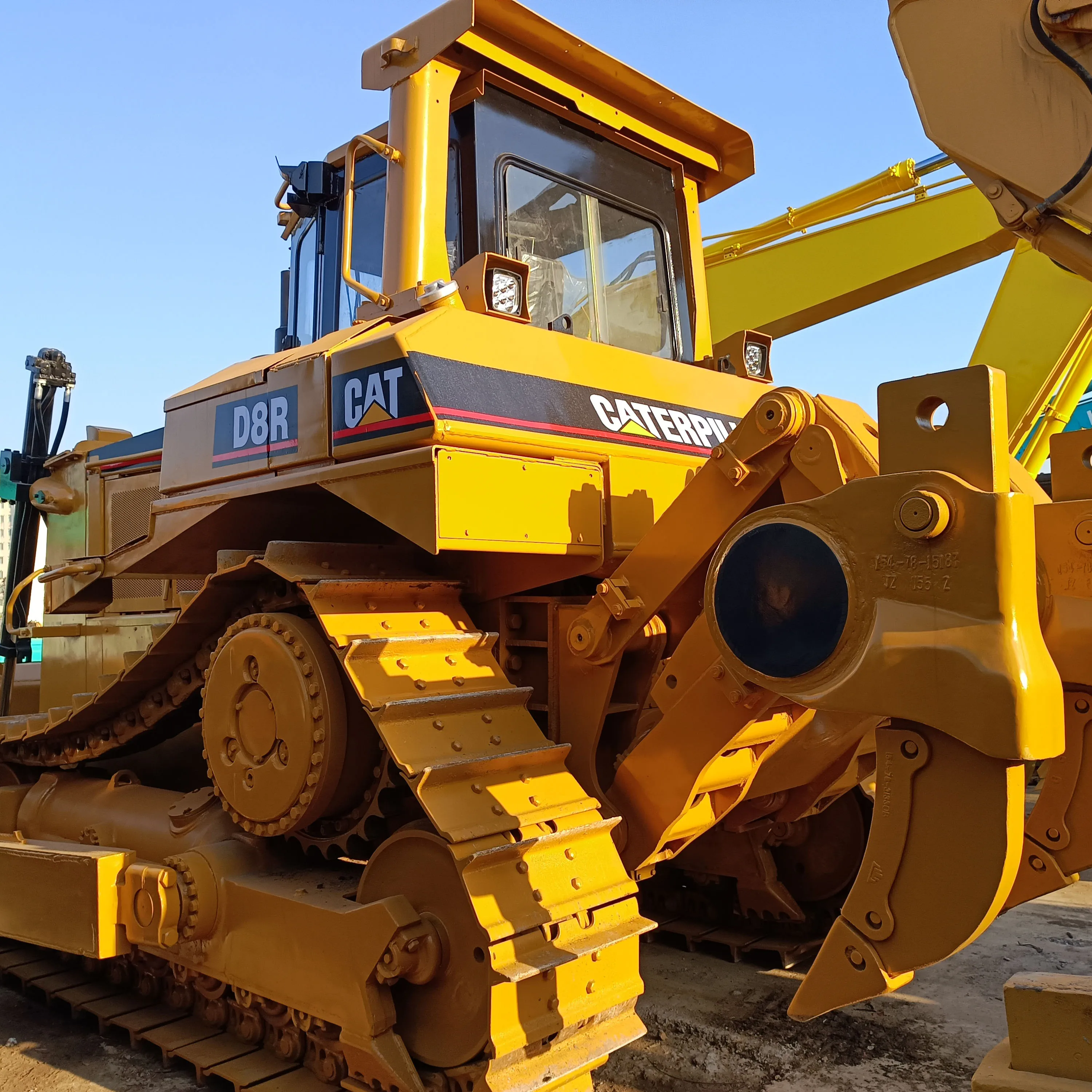 Хорошее состояние Caterpillar Cat D8R используется бульдозер для продажи