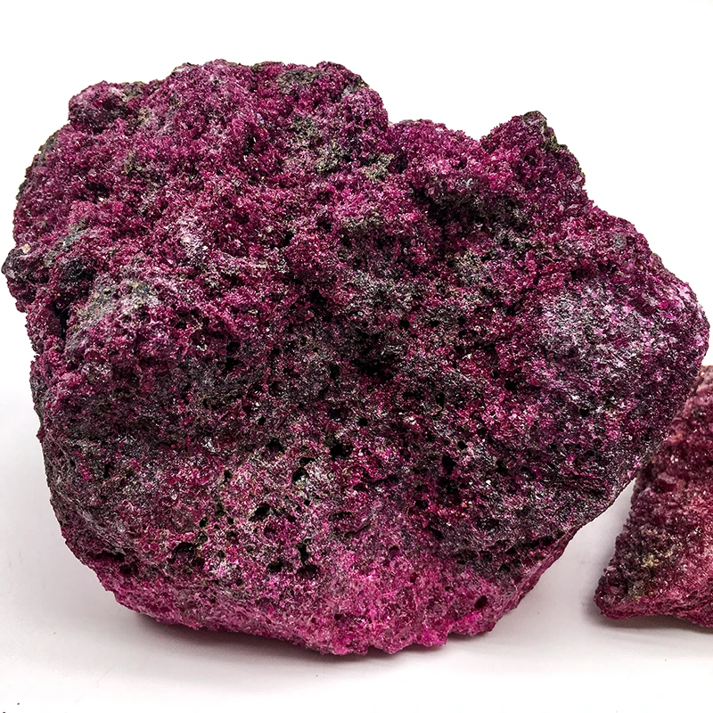 Factory Price Natural Wholesale  high quality gemstone ruby Crystal Raw Specimen Crystal Rough Stone for home decoration