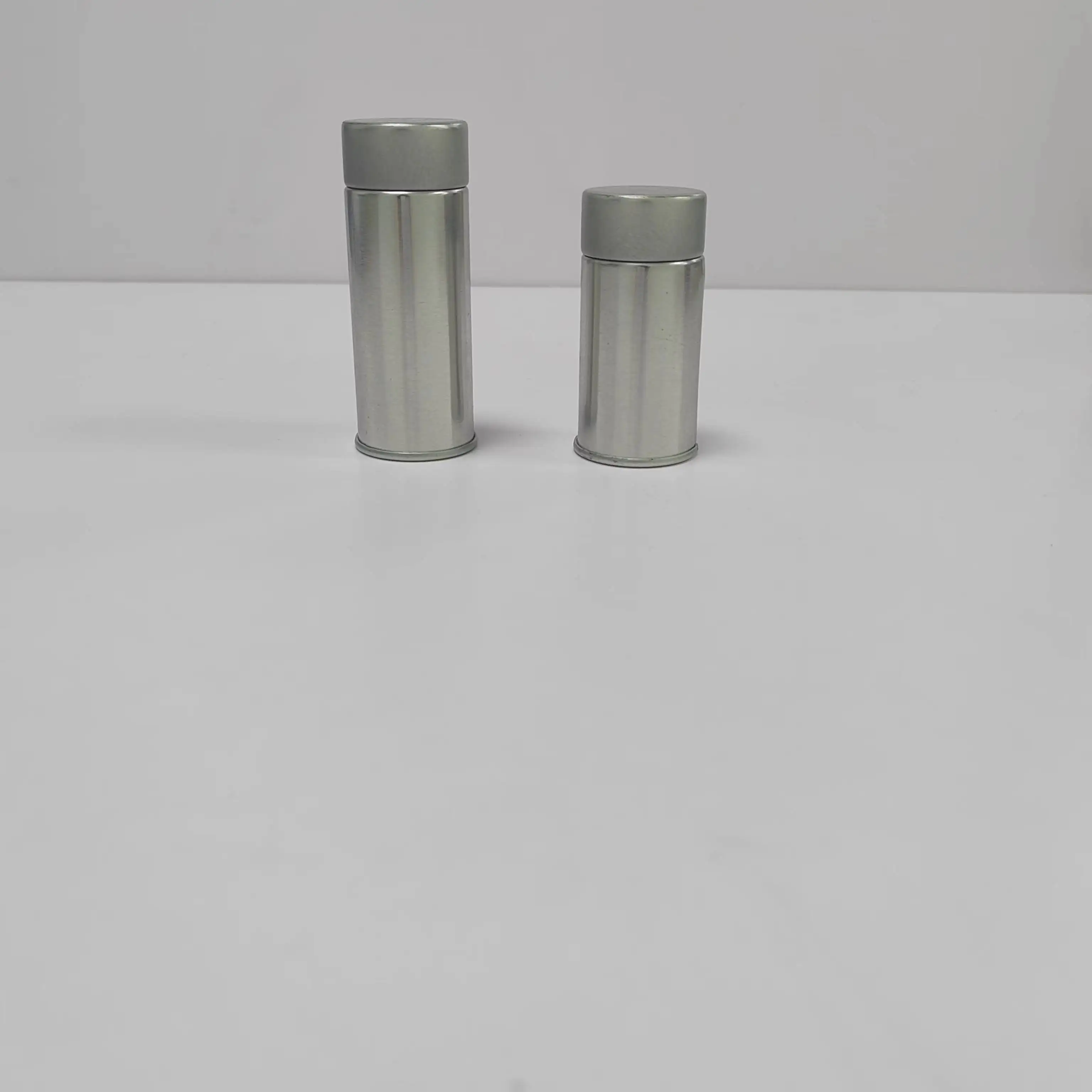 Childproof Child Resistant Round Cylinder Shape Tin Cans Tubes Reusable Metal Food Customized Small Tin Boxes Tin Pack 80mm