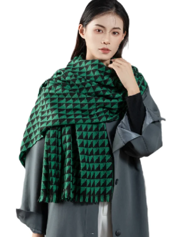 2022 Wholesale Gorgeous Bright Embroider Line Cashmere Scarf With Creative Triangle Plaid Printing Muffler For Ladies
