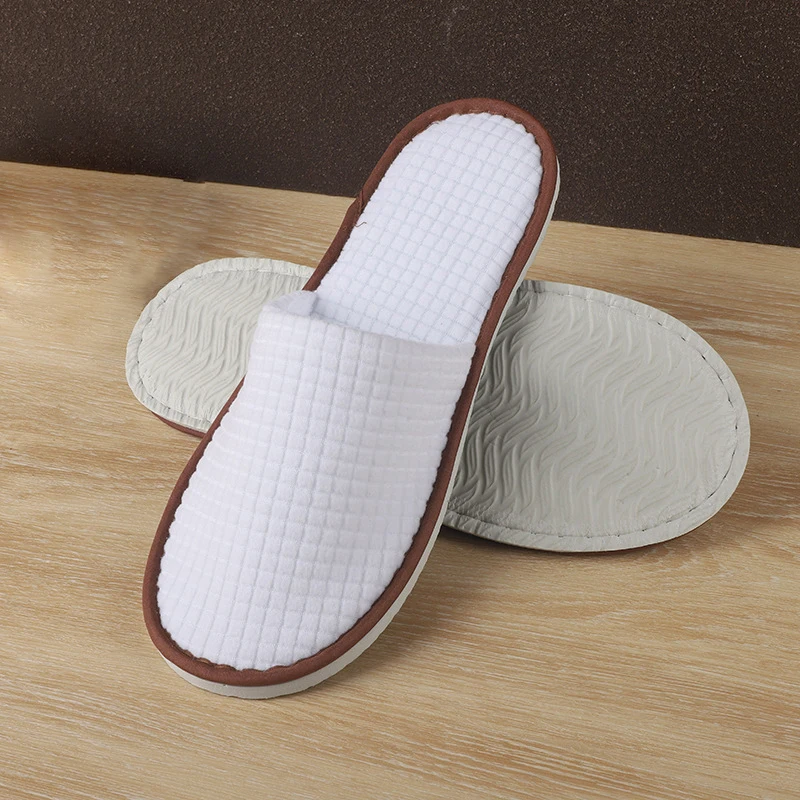 Wholesale Hotel Disposable Sponge Slippers OEM Spa Color Customizable Female Slippers