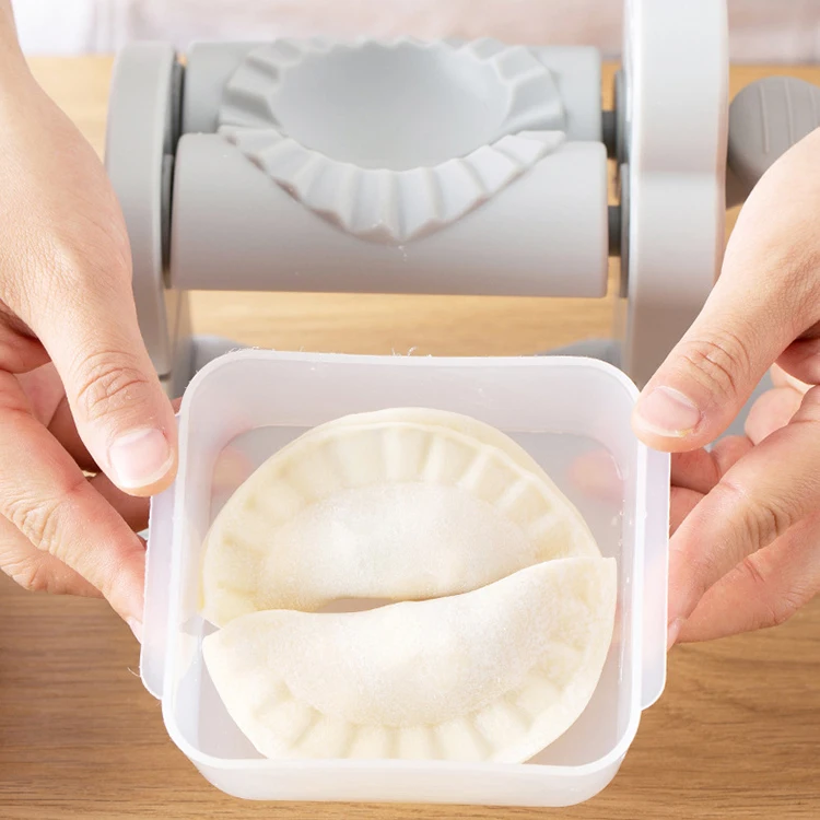New Empanada Mold Automatic Dumpling Wrapper Plastic Dumpling Press Mould with Container