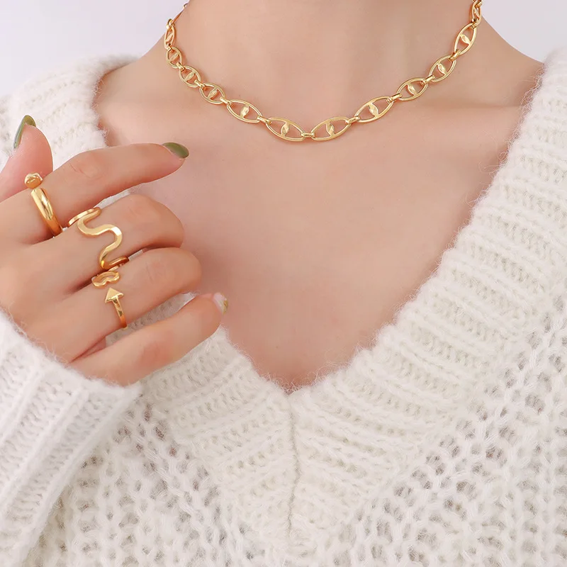 European Hip-hop Trendy Geometric Elements Stacked Simple Bare Chain Titanium Steel Plated 18k Gold Bracelet Necklace Set