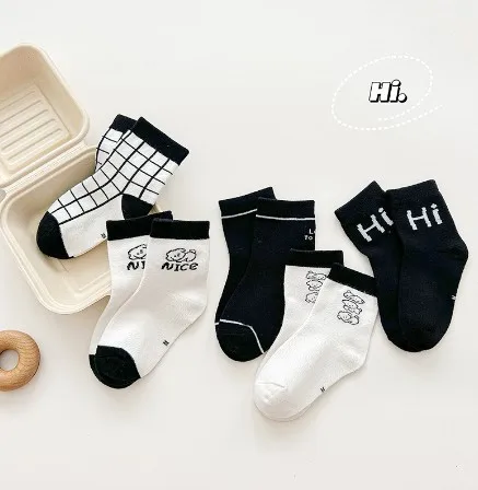 Fashion Cartoon Bear Children Cotton Socks Custom Design Sport Crew Socks for Kids 5pairs per set Wholesale