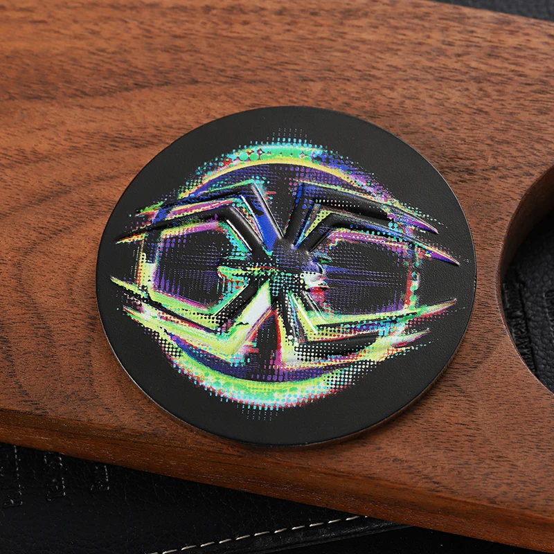 Customized zinc alloy metal commemorative coin with 3D spider pattern for cool youth collection