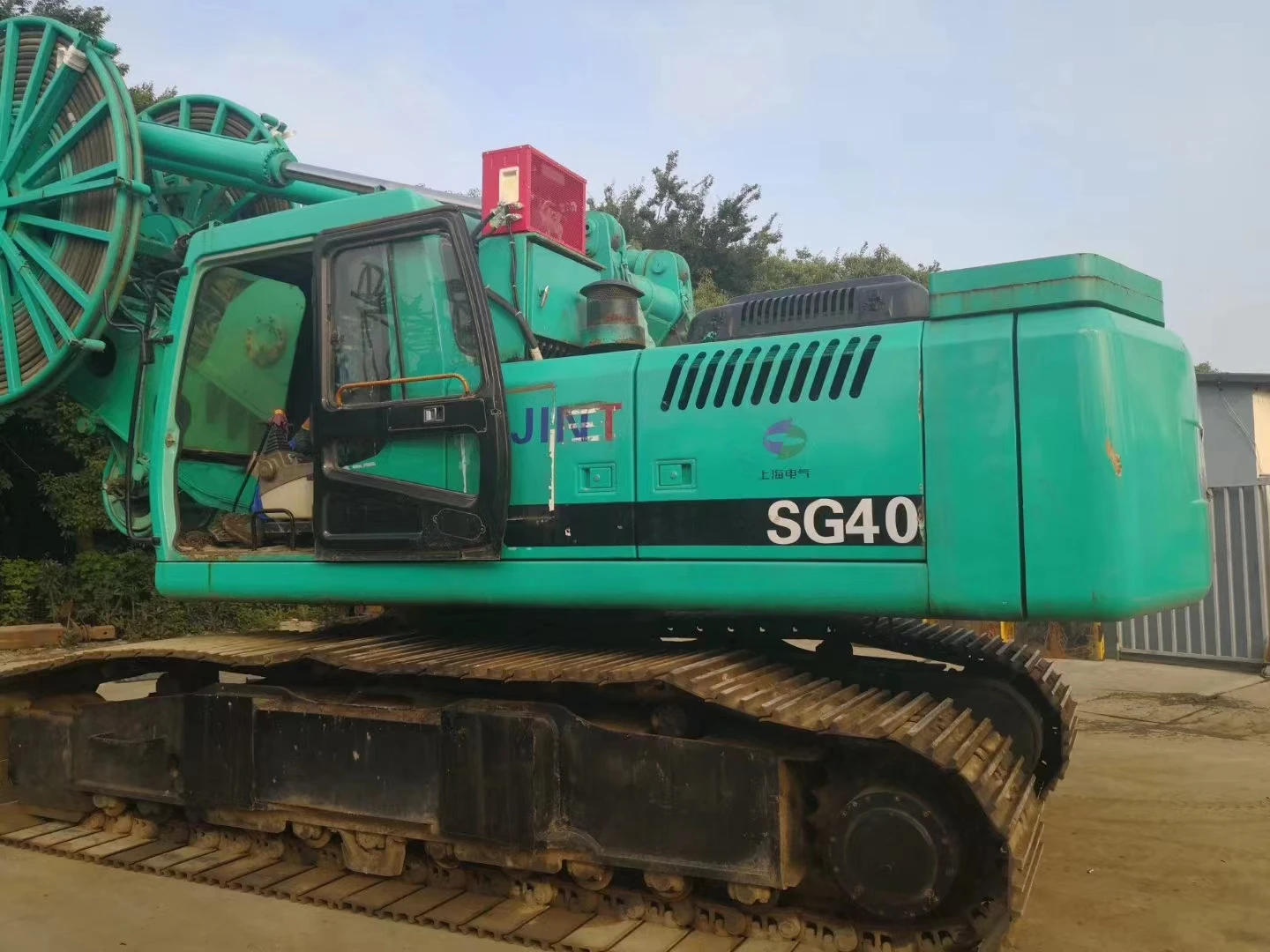 Used Jint SG40 trenching machine, used Shanghai brand Jint Jintai SG35 SG40 SG46C trenching machine for sale