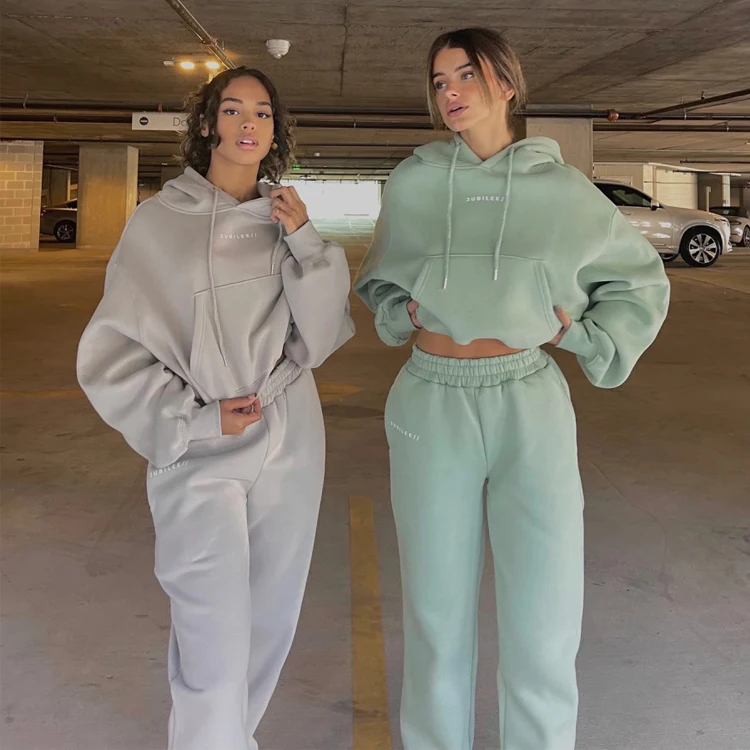 New Jogger Jumpers Gym Custom Workout Thick Super Soft 2 Piece Women Set Crop Top Oversized Sweatpants And Hoodie Set
