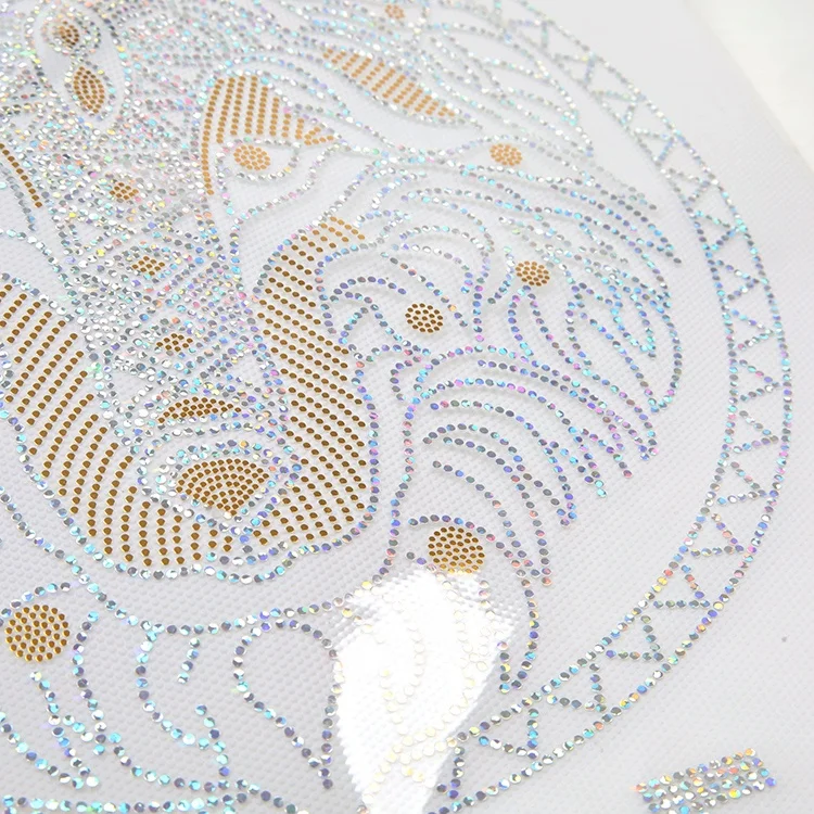 Iron on Motif Bling Appliques Hotfix Spangles Supplier Custom Design Logo Heat Transfers Glitter Hot Fix Sequins