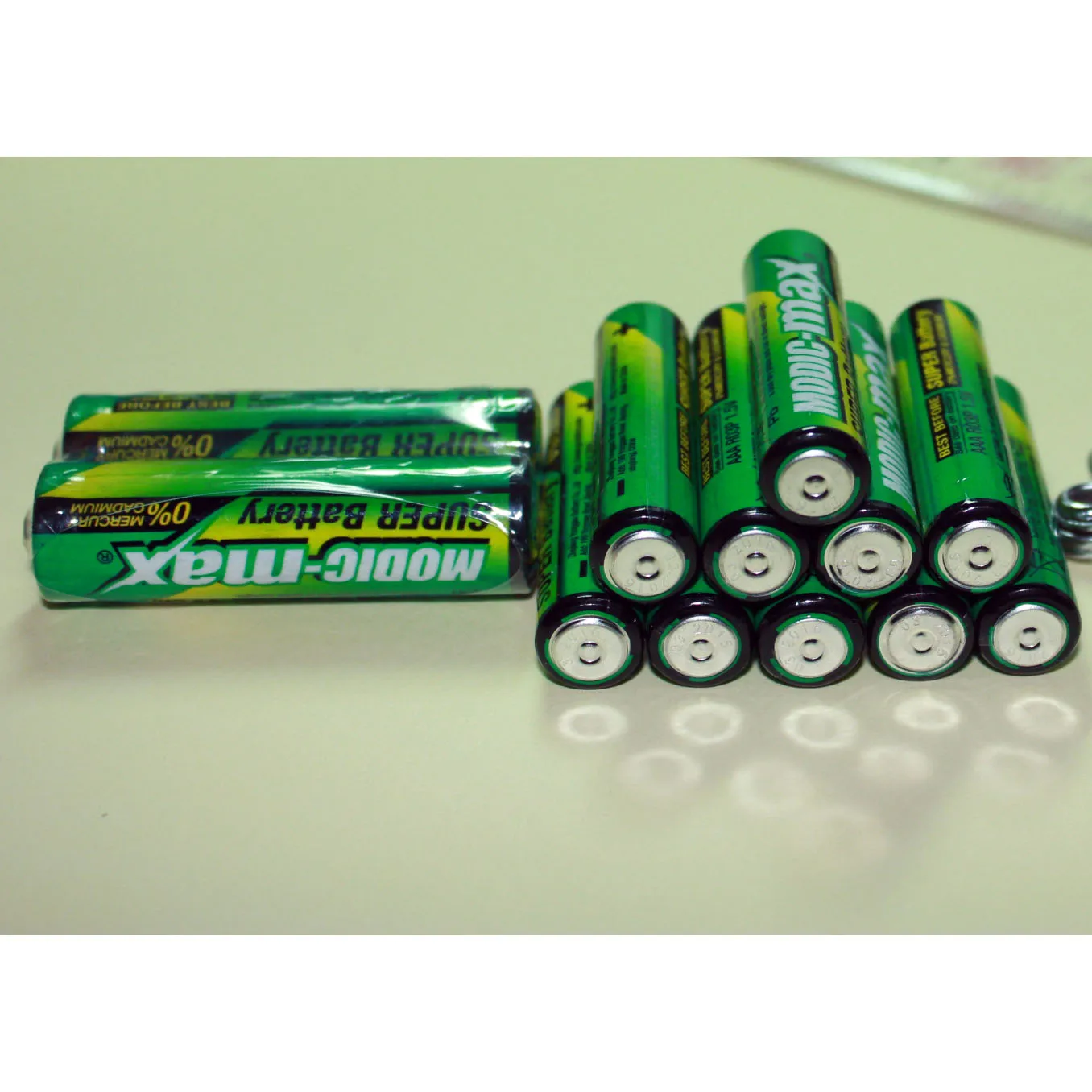 Modic-max PVC Jacket Extra Heavy Duty AAA Battery R03 1.5V 10pcs/ Blister Card