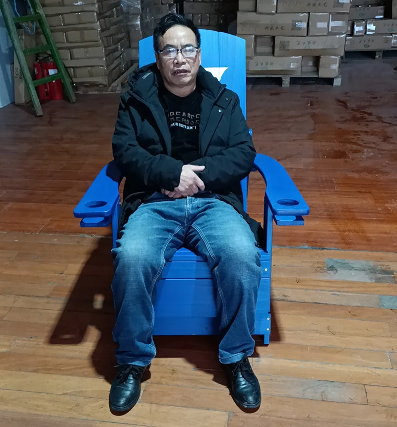 OEM cheap modern foldable US leisure balcony backyard deck beach lawn outdoor furniture folding wooden cooler adirondack chair