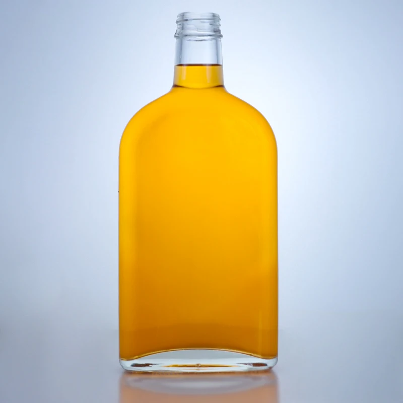 Top Grade Super Flint Clear Whiskey Glass Flask Bottle 700ml Vodka Glass Bottle With Screw Cap