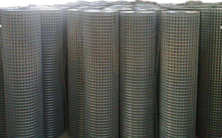 Hot Selling 4x4 Galvanized Welded Wire Mesh Iron Hardware Tool Low Price for Sale