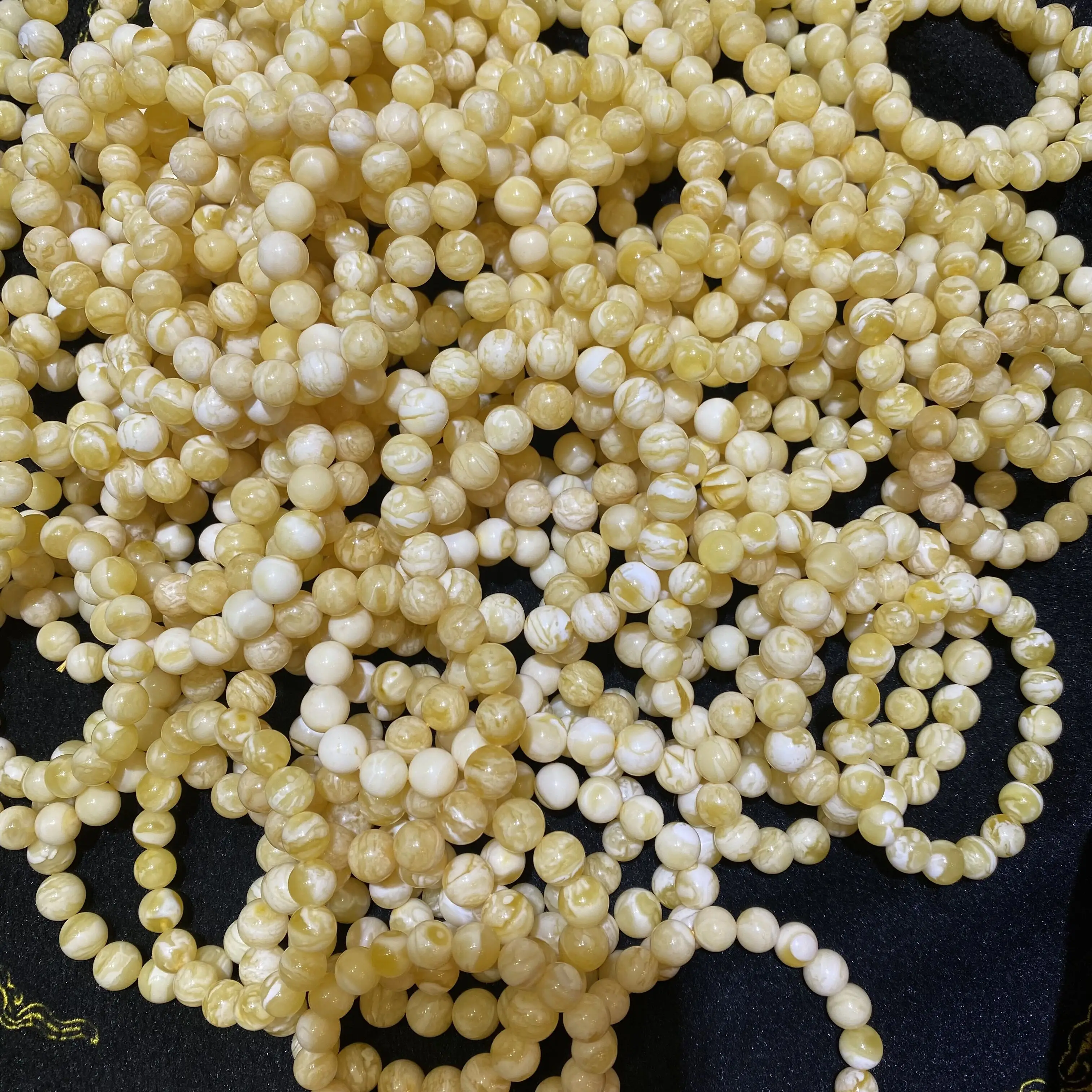 Russian natural Baltic Amber 10-12mm round bead amber White Amber Bead hand string Muslim prayer beads