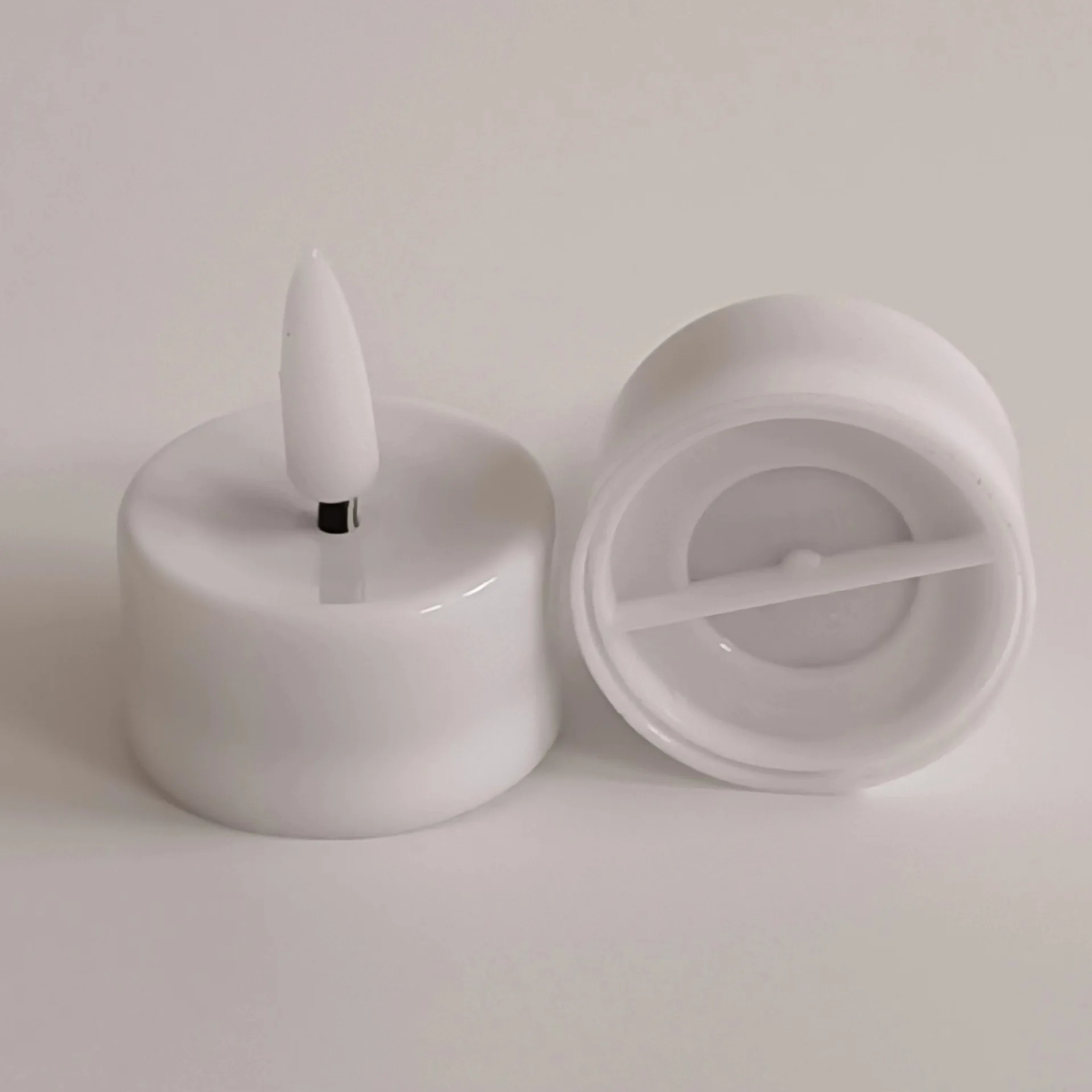 3d Tea coffee shop Cr2032 Battery LED candle  Flashing for pub birthday wedding party