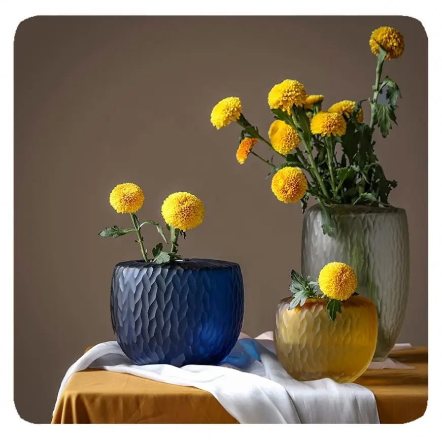 Mouth-blown Art Glass Flower Vase Unique Hand Grinding Sanding Surface Design Table Decor Centerpiece Solid Color Vases