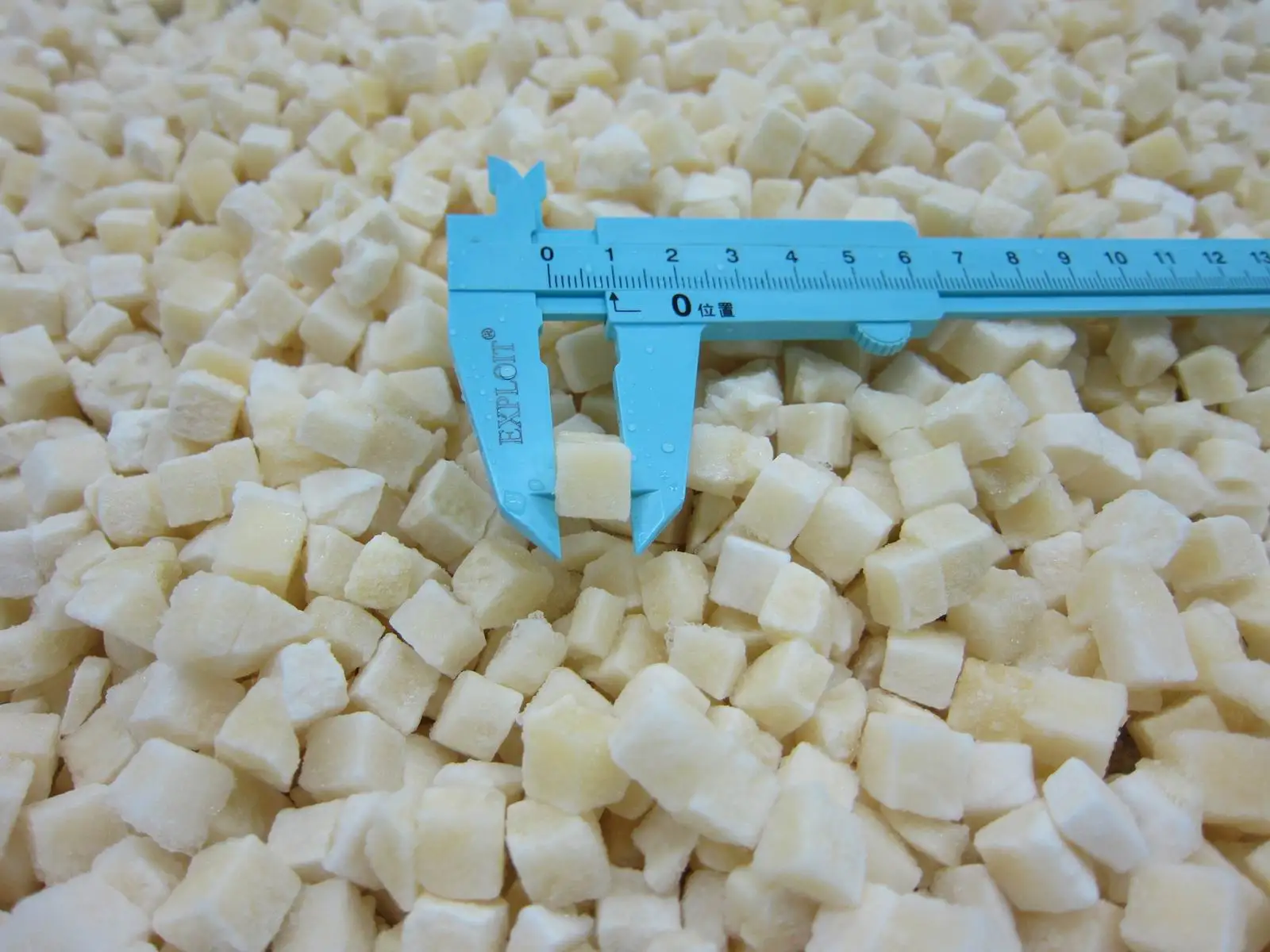 frozen potato chips exporter from qingdao huahong food company