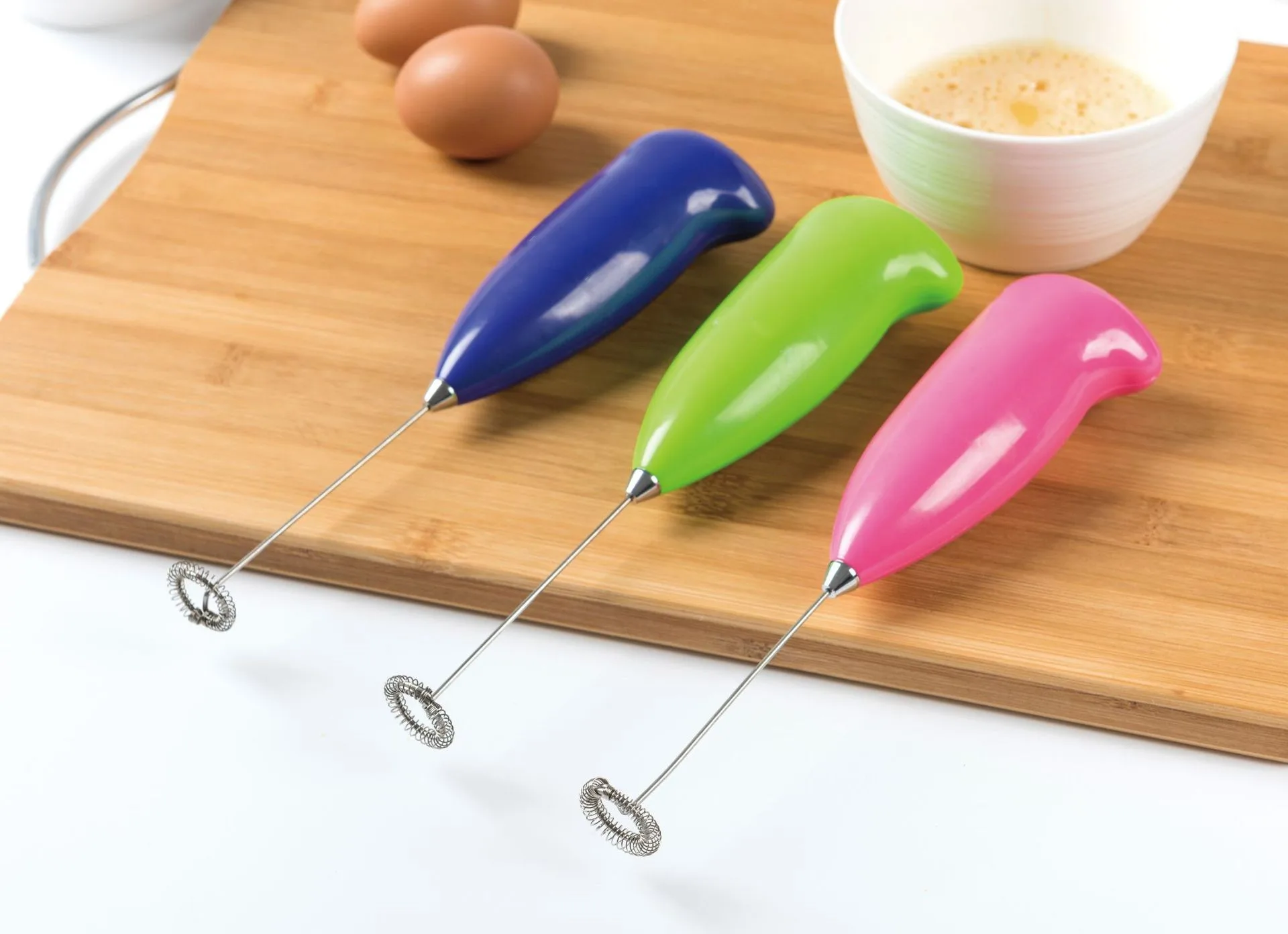 Plastic Electric Mini Kitchen Stirrer Milk Frother Handheld blender and mixer for Drinks Coffee Latte Milk Shake