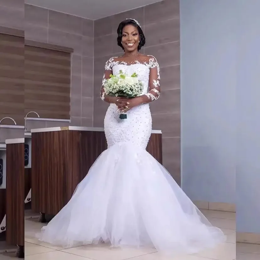 2024 African women Plus size illusion long sleeves lace fish tail mermaid robe Bridal Gowns wedding dresses