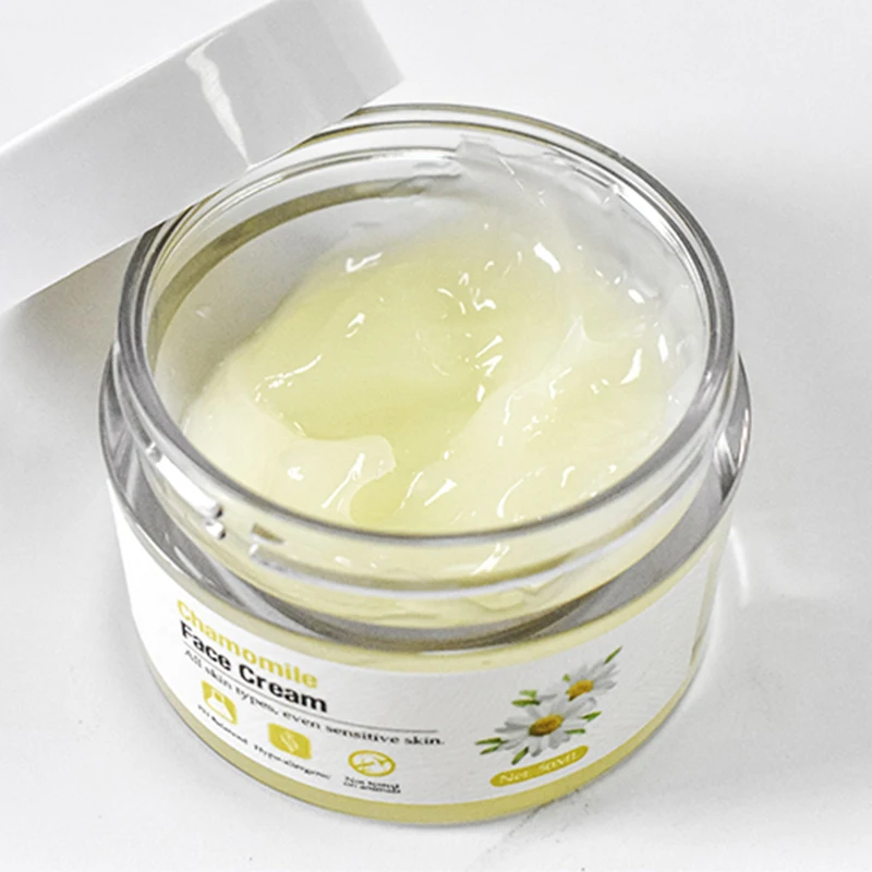 Успокаивающий и восстанавливающий кожу лица увлажняющий крем от ромашки