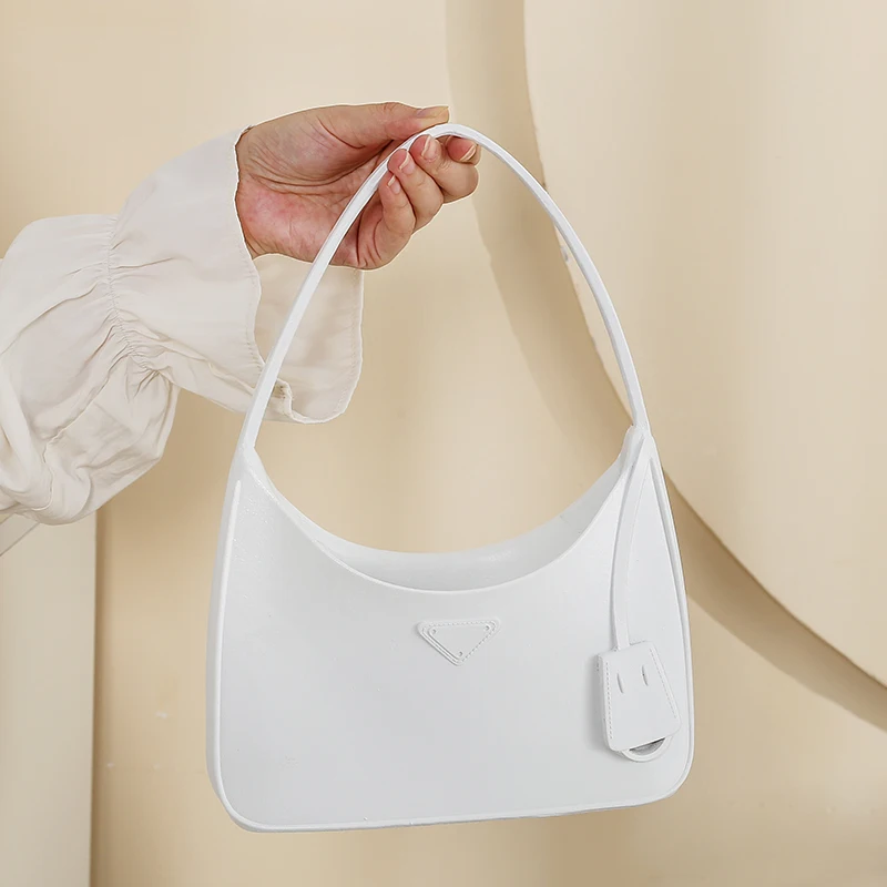 Plain flower vase hand bag resin white contemporary vases stereoirregularity for home tabletop centerpiece decor