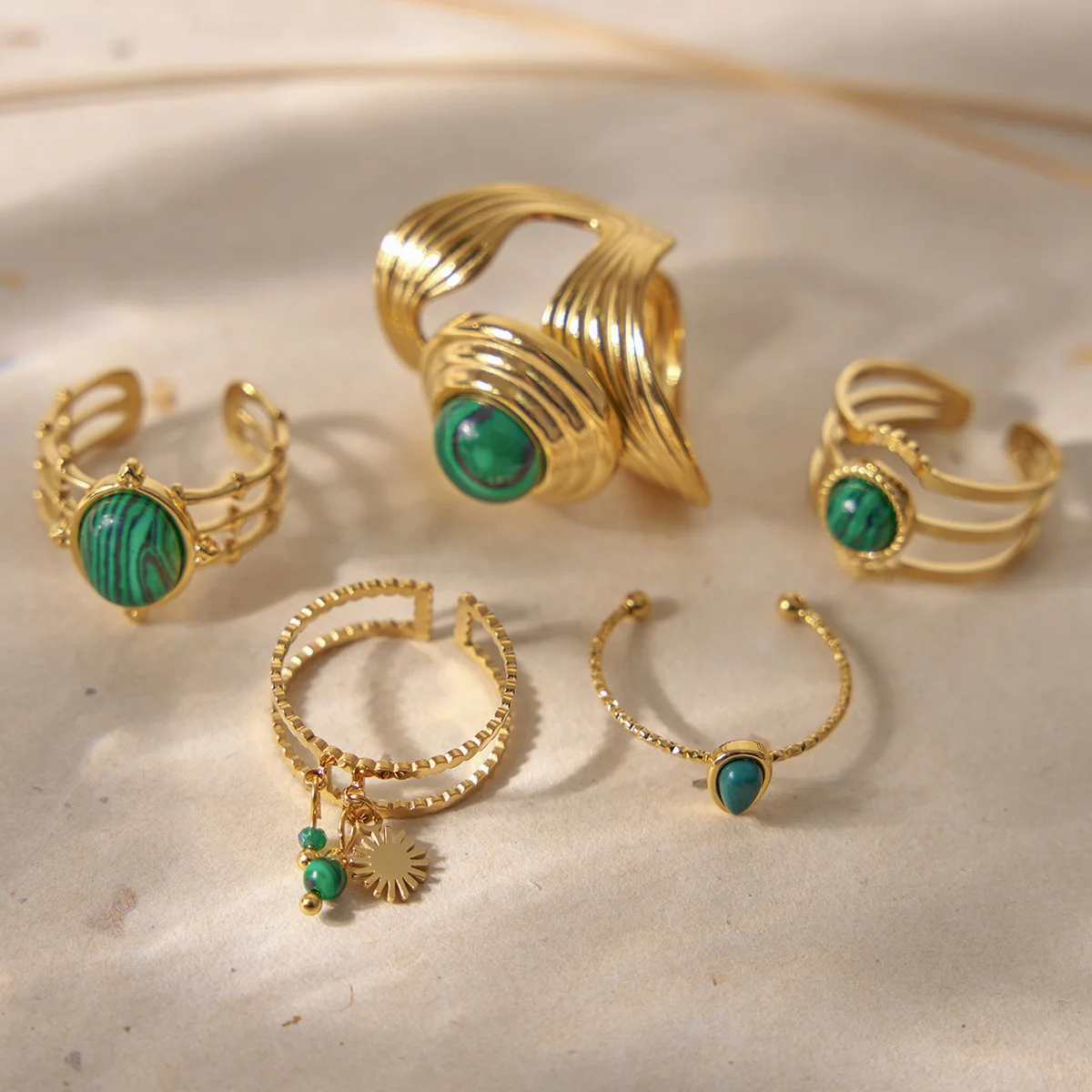 Fashion Design Oval Natural Stone Ring Women 18K Gold Plated Non fading Stainless Steel Opening Adjustable Rings Jewelry