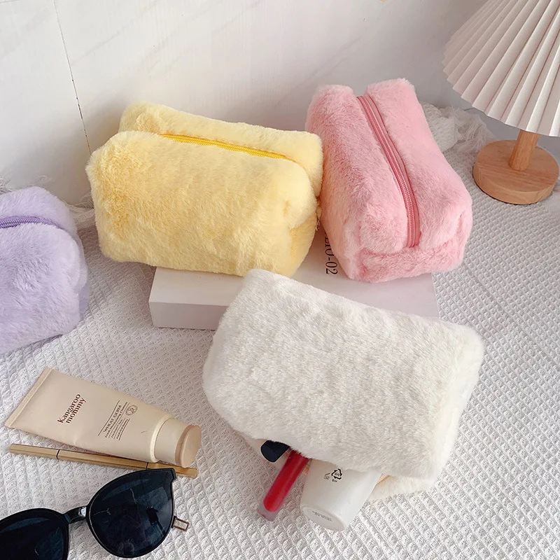 Hot Sale  Cute  Plush Soft Cosmetic Bag Pencil Pouch Japanese Style  Makeup Brush Case