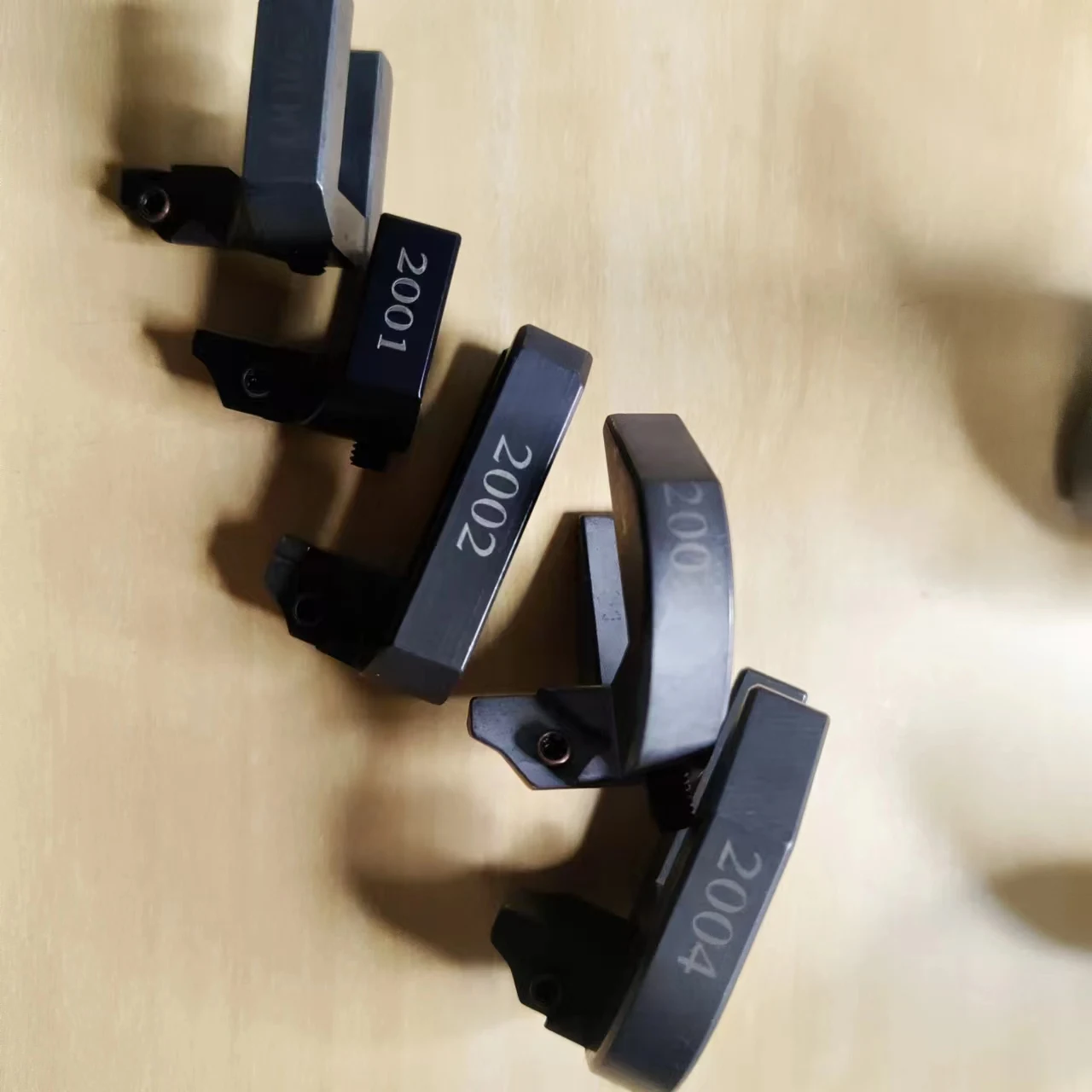 SERDI NEWEN SERIES Carbide Cutting Bits Single Angle Concave Radius Twin Angles 3 Angles 30 45 Degree Valve Seat Blade