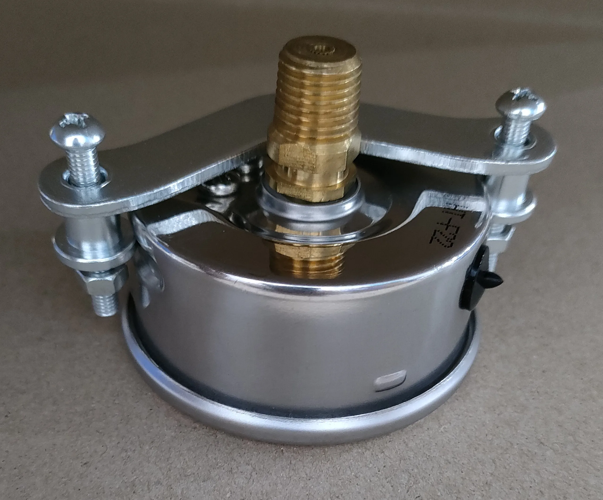 63mm back ss304 oil filled with u-clamp pressure gauge