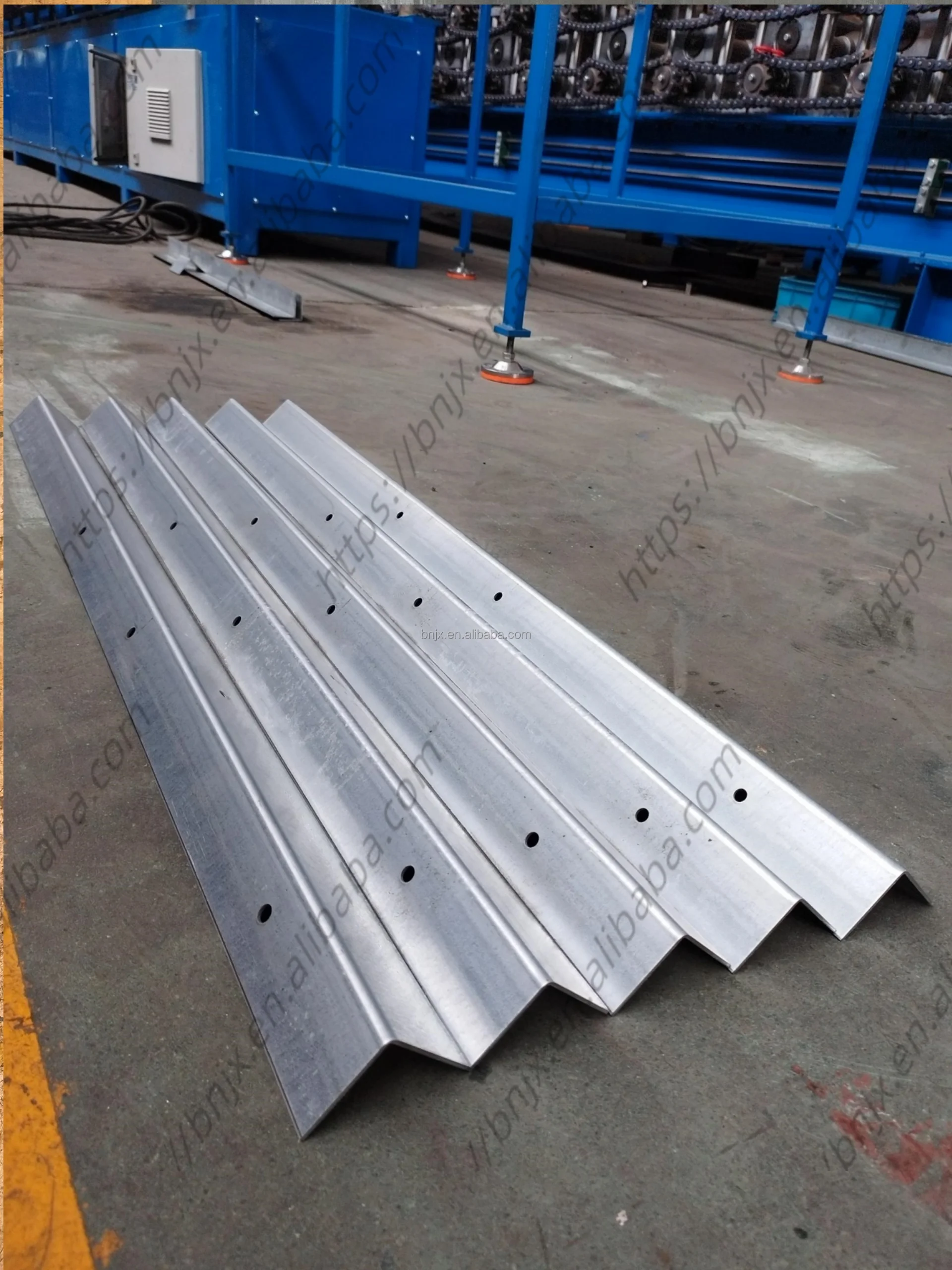 2024 New best quality high speed automatic punching angle steel roll forming machine