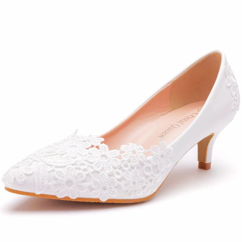 Dropshipping Custom Logo Elegant Lace Flower Wedding Shoes White 5cm High Heel Bride High Heels for Ladies