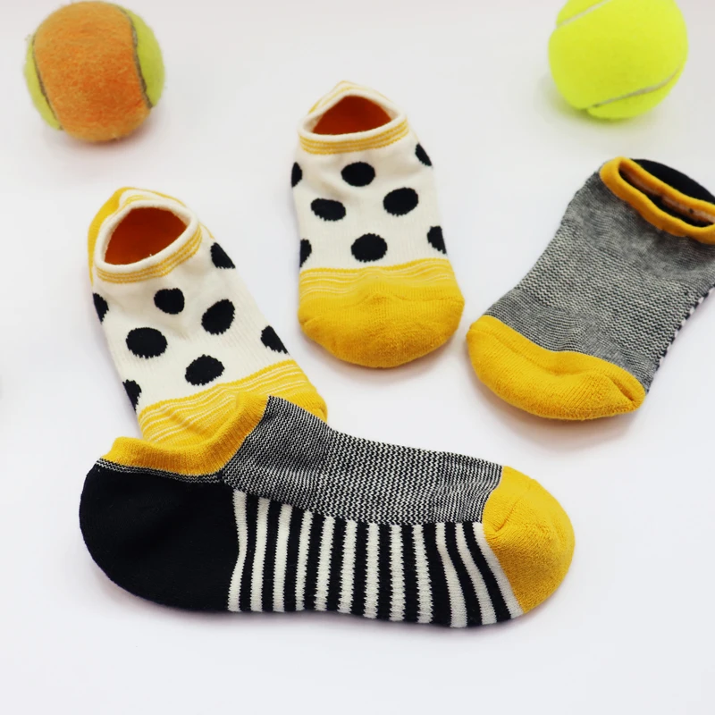 In Stock Winter Unisex Fashion Custom Design Ankle Cotton Women Men Sports Socks With Cushioned