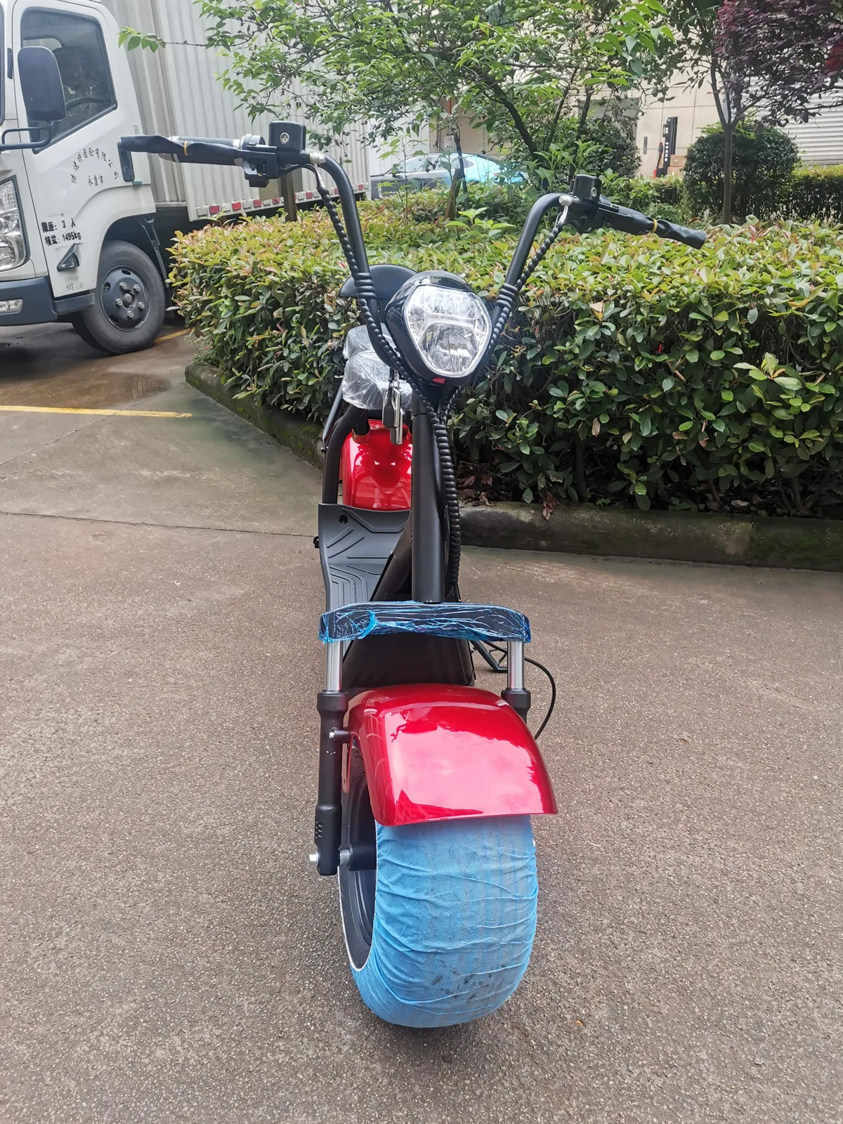 hot and popular electric scooter fat tire 2 wheel seev citycoco electric scooter electric motorcycle