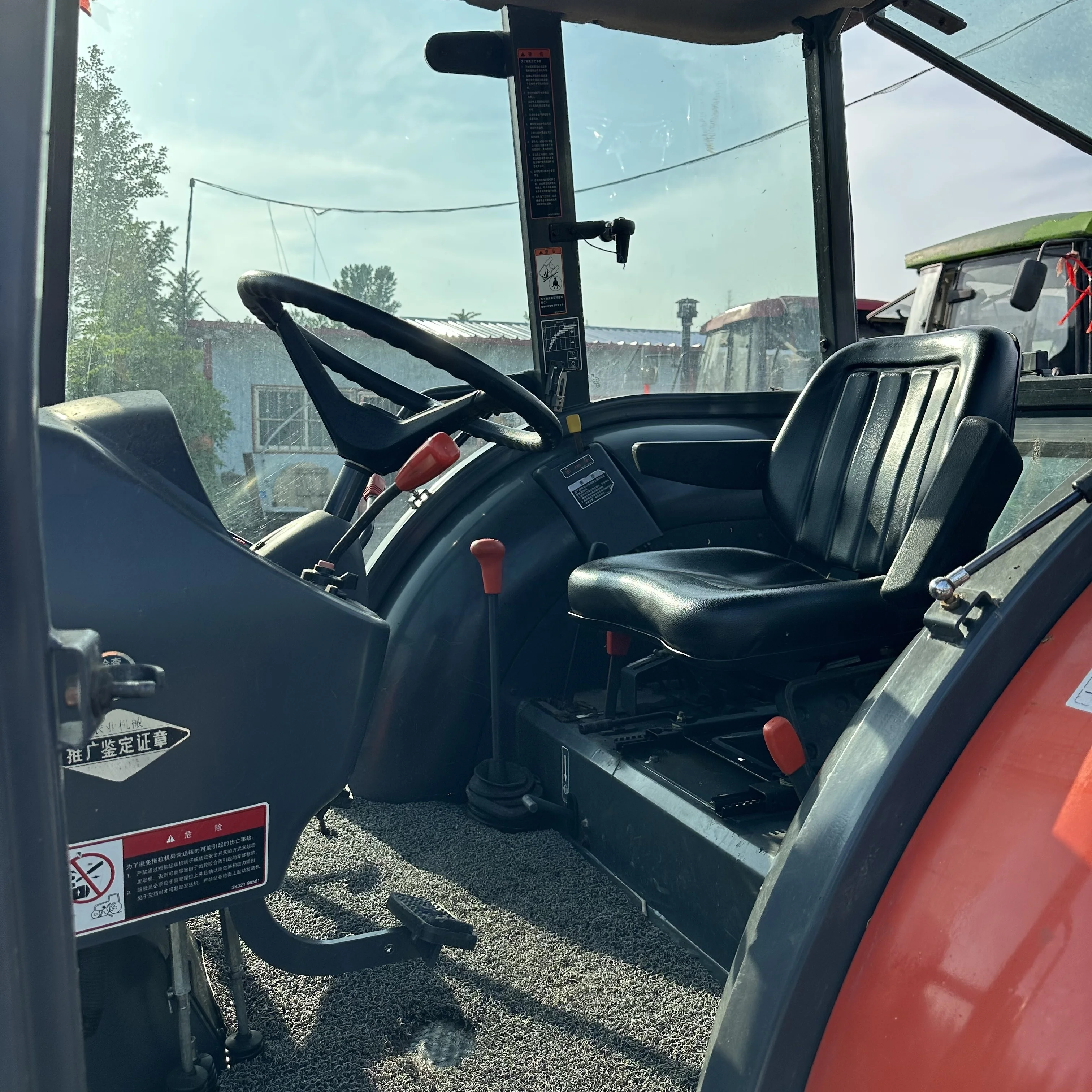 Поставщик фабрики KUBOTA M954KQ 95HP 4WD Подержанный сельскохозяйственный