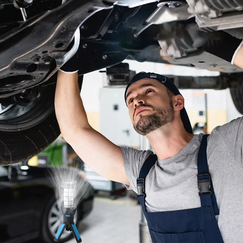 Multi-function new arrival Outdoor Camping rechargeable LED Tripod Work Light Job Site Lighting with hook