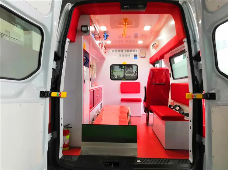 China Goldcup Brand Ambulance  First Aid Emergency ICU 5 speed 4 wheels Diesel Engine Ambulance Vehicle for Sale