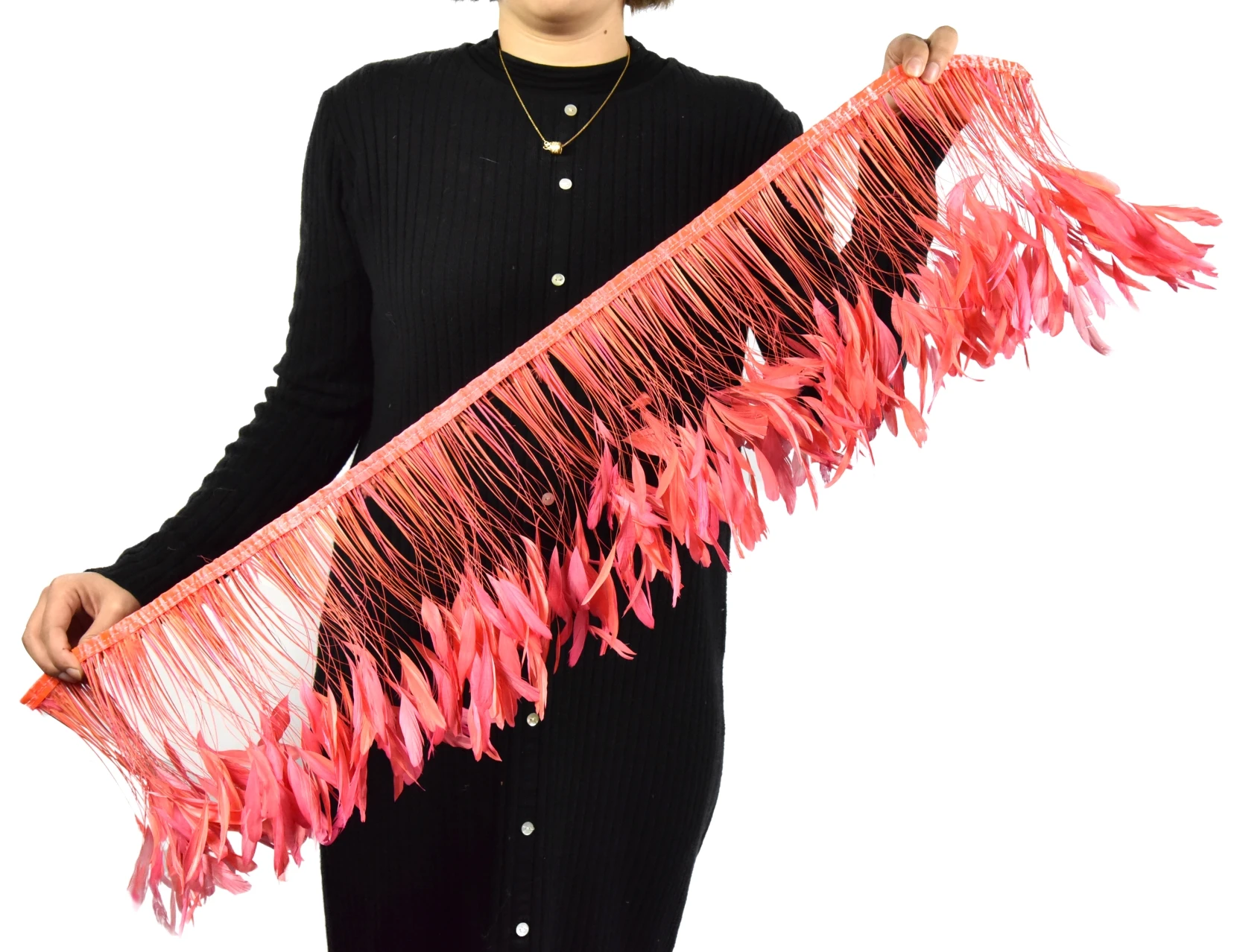 Factory Wholesale Custom Colors Good Quality Stripped White Coque Feather Fringe for dress