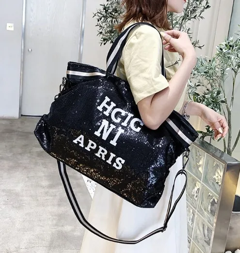 Wholesale Fashion Large Duffel Bag Fitness Outdoor Sports Gym Weekend Portable Beach Tote Bags Sequins Travel Yoga Bag
