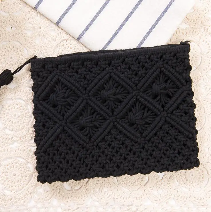 Bohemian simple Messenger Bags For Women summer Retro Knitted Straw Beach Bag Tassel Handbag