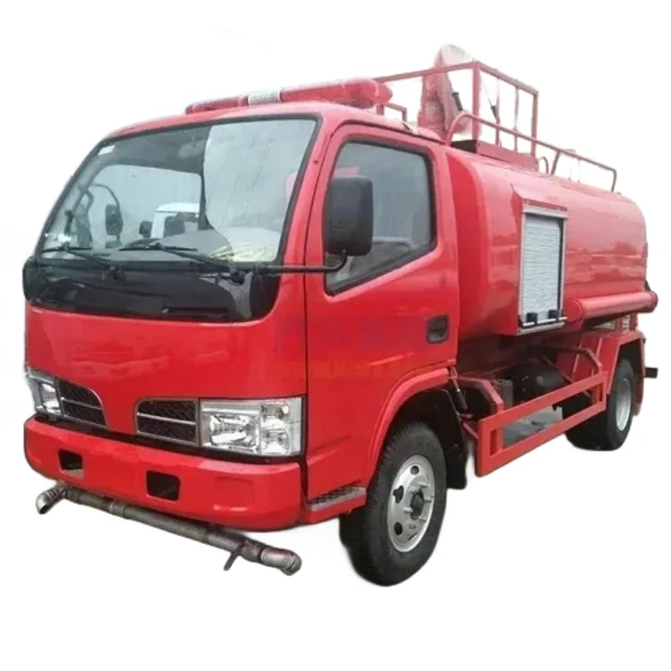 China New Dongfeng famous brand mini 2000L wate tank fire truck 4x4 wildland fire truck for sale