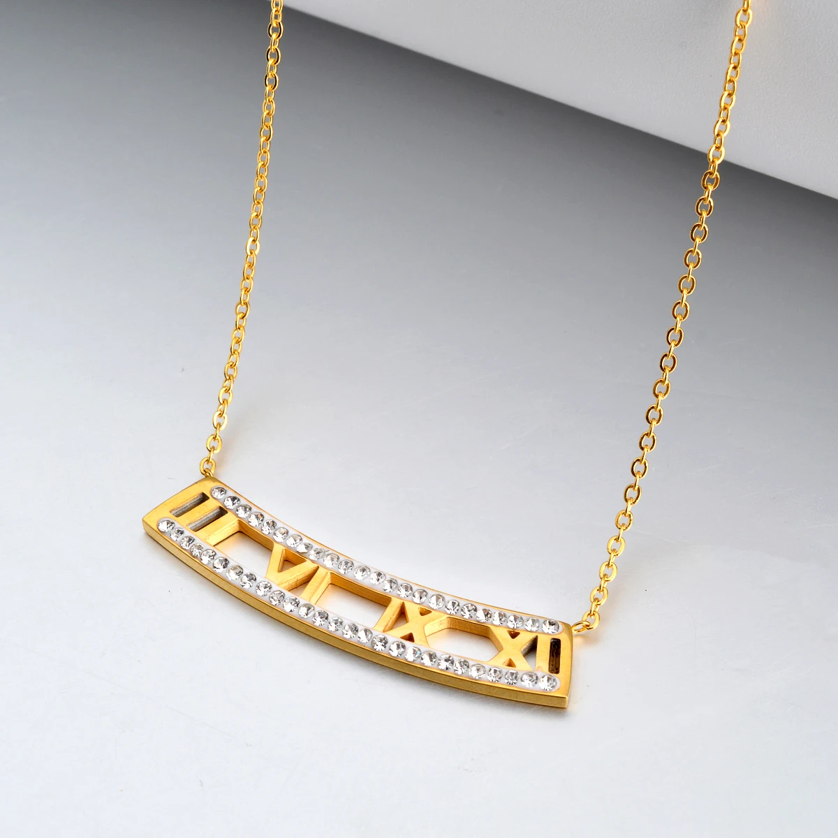 New Arrival 2023 18k Gold Plated Stainless Steel Roman Numerals Necklaces Chain Jewelry For Women